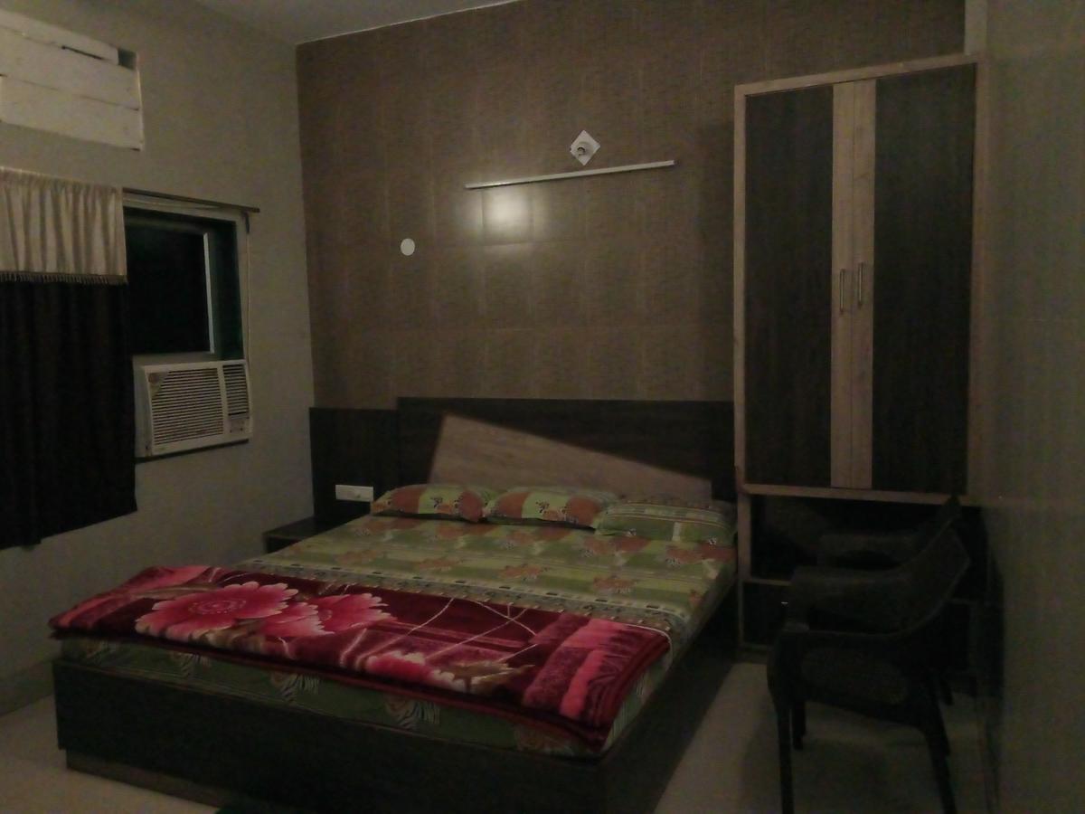 Hotel Sea Foam Пури Экстерьер фото